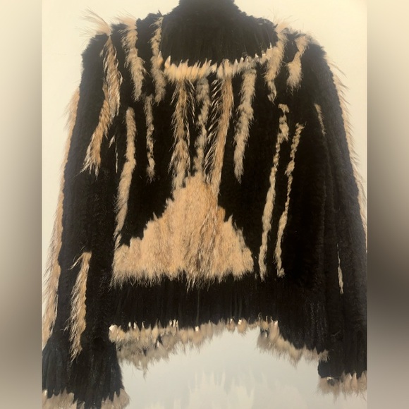 Fur jacket - Picture 4 of 13